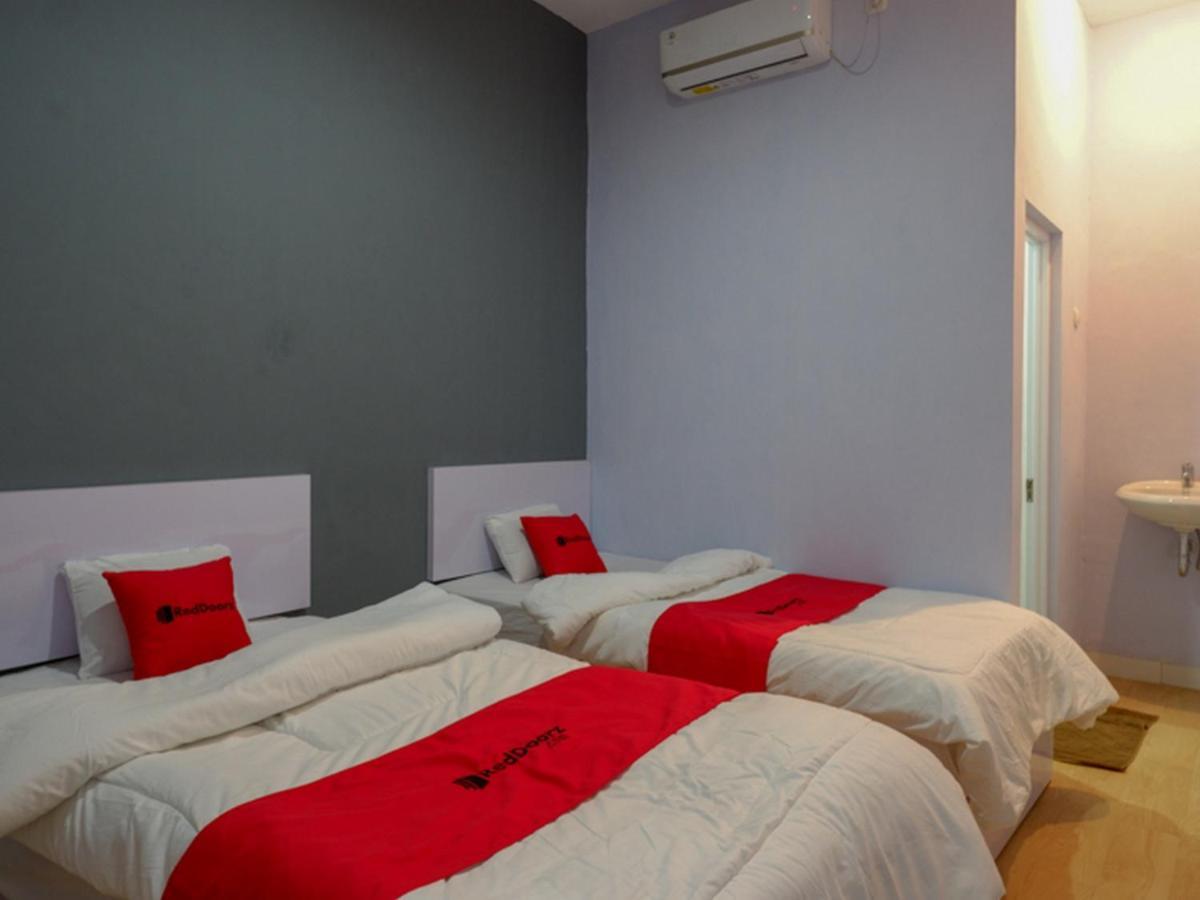 Reddoorz Syariah Near Pasar Batang 2*